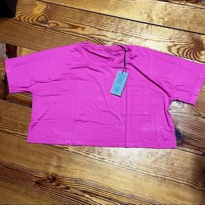 New! Women’s Crop Top with Pocket